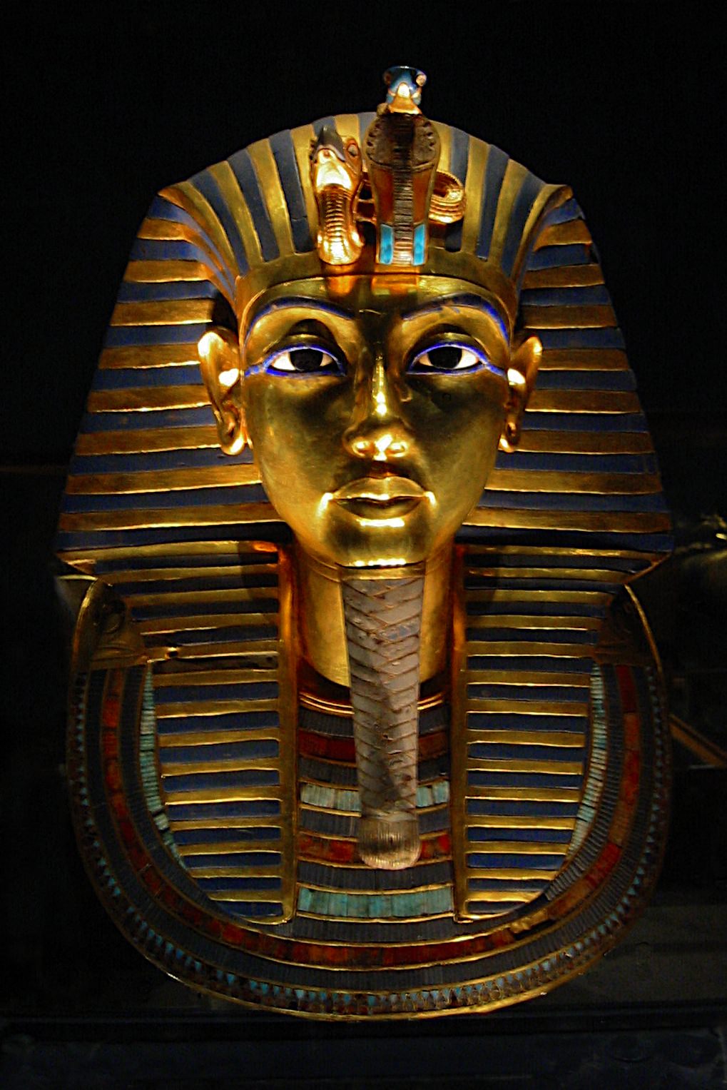 gold funerary mask