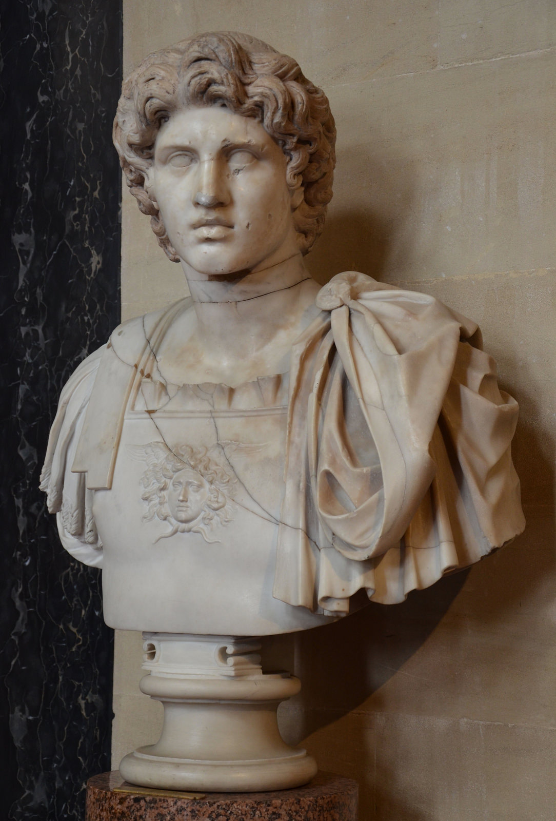 alexander the great statue bust