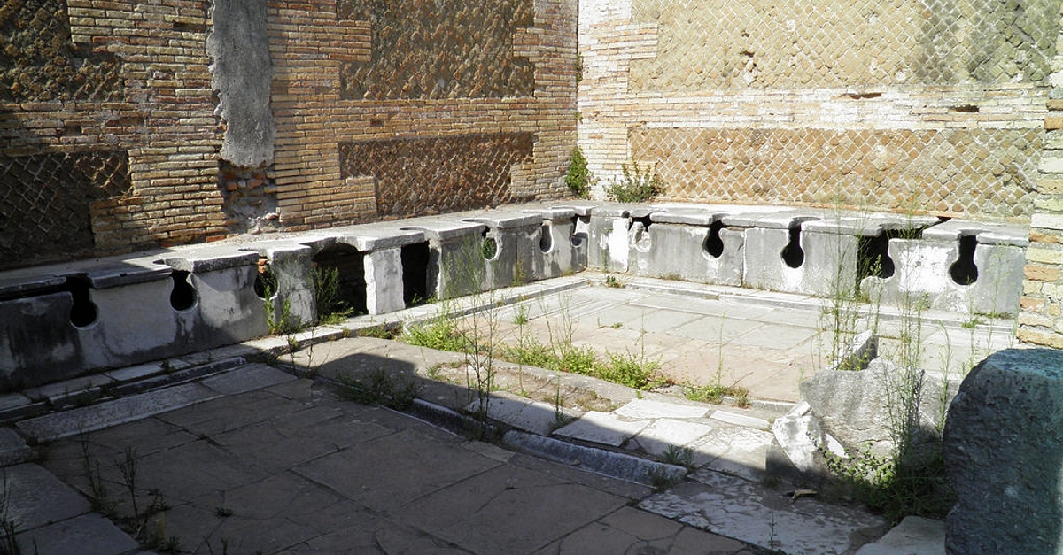 roman-latrine-ostia-illustration-world-history-encyclopedia