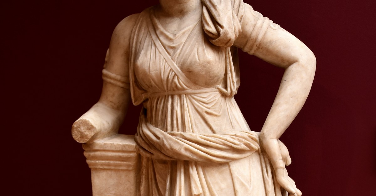 Statue of Artemis from Mytilene (Illustration) - World History Encyclopedia