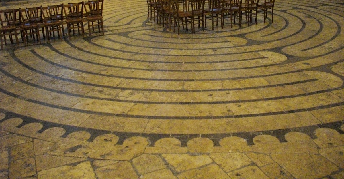 Labyrinth, Chartres Cathedral (Illustration) - World History Encyclopedia