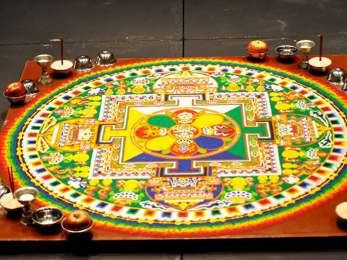 Sand mandala - Wikipedia