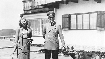 Adolf Hitler & Eva Braun