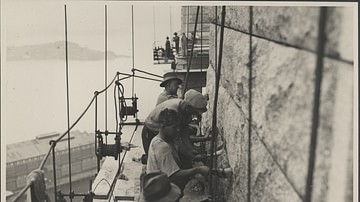 Workers on the Sydney Harbour Bridge