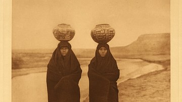 Two Zuni Girls