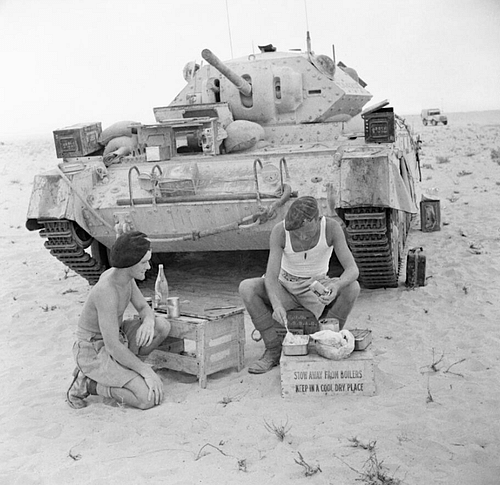 Meal Break, Crusader Tank Crew