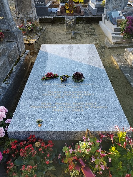 Grave of Michel Foucault