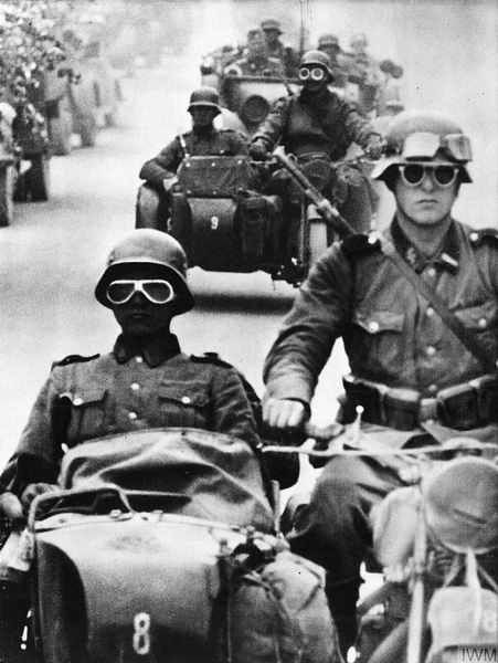 German Motorcyclists, Operation Barbarossa (by Imperial War Museums, CC BY-NC-SA)