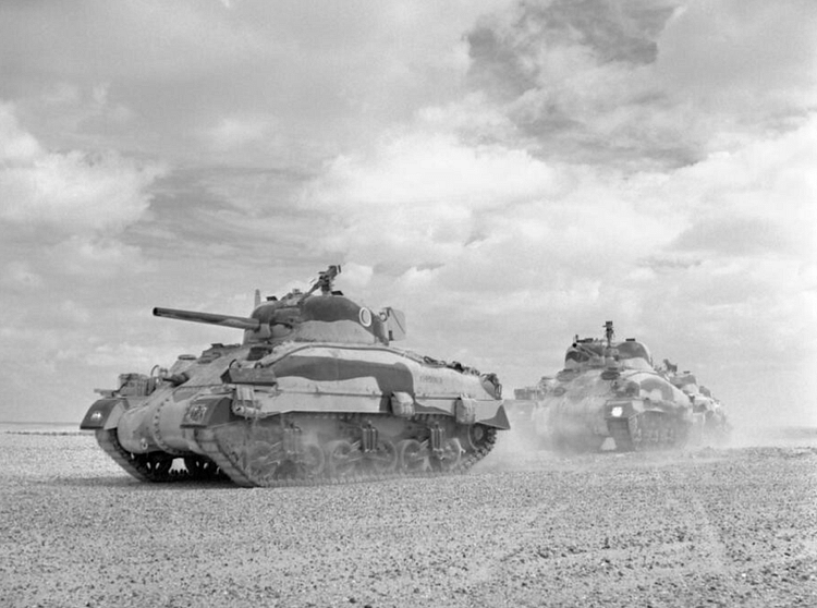 Sherman Tanks, El Alamein