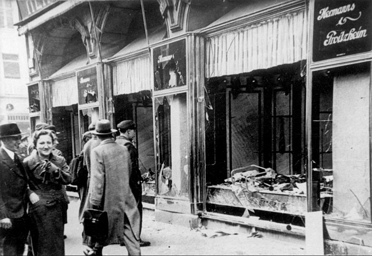 Smashed Jewish Shops, Magdeburg