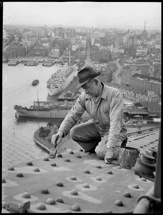 Painting the Sydney Harbour Bridge