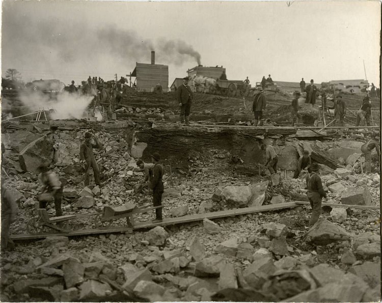 Men Working on the Erie Canal