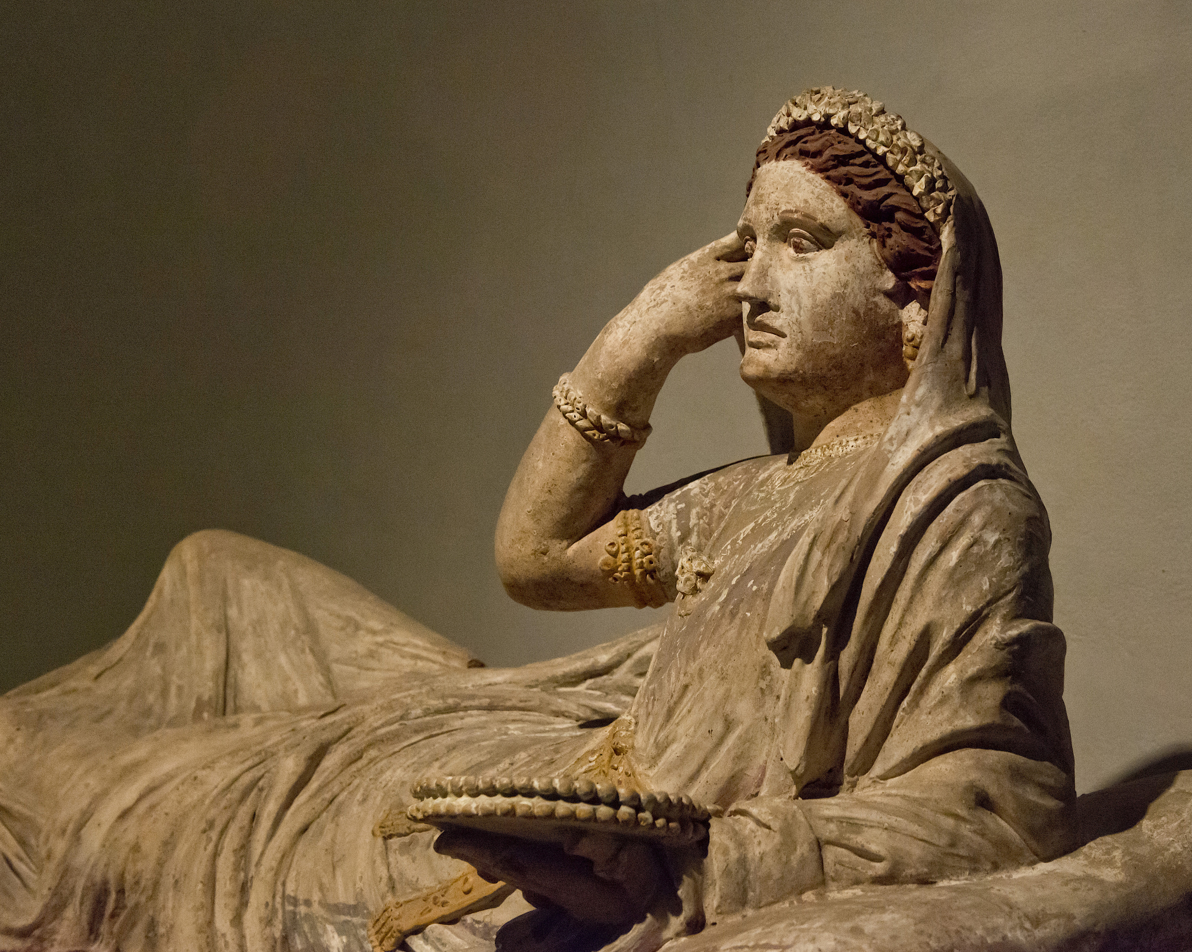 famose sculture di donne greche